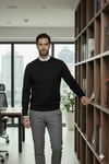 Erkek Siyah Bisiklet Yaka Normal Kesim Regular Fit Pamuk Akrilik Karışımlı Triko Kazak