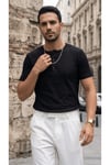 Erkek Siyah Henley Yaka Tişört Üç Düğmeli Patlı Fitilli Regular T-shirt