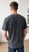 Erkek Siyah Regular Asit Yıkamalı Eskitme Efektli Boyalı T-Shirt