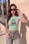 Kadın Açık Yeşil Kiraz Leopar Desenli Bisiklet Yaka Likralı Kısa Kol Body Crop Bluz
