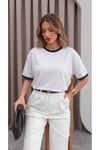 Kadın Beyaz Lacivert Biye Garnili Orta Kalın Kumaş Bisiklet Yaka Yarım Oversize Salaş T-shirt