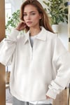Kadın Beyaz Yarım Fermuar Polo Yaka Oversize Salaş Bol Kesim Polar Sweatshirt