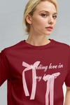 Kadın Bordo Kurdele Kabaran Dokulu Baskı Regular Fit Normal Kalıp T-shirt