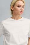 Kadın Ekru Beyaz Nefes Alan Bisiklet Yaka Regular Fit Normal Kesim Baskisiz Basic T-Shirt