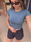 Kadın Füme Bisiklet Yaka Likralı Kısa Kol Body Crop T-Shirt