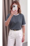 Kadın Gri Beyaz Biye Garnili Orta Kalın Kumaş Bisiklet Yaka Yarım Oversize Salaş T-shirt