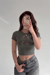 Kadın Haki Kiraz Leopar Desenli Bisiklet Yaka Likralı Kısa Kol Body Crop Bluz