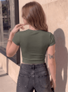 Kadın Haki Yeşili Bisiklet Yaka Likralı Kısa Kol Body Crop T-Shirt
