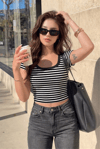 Kadın Kalın Çizgili Siyah-Beyaz U Yaka Kısa Kollu Fitilli Kaşkorse Body T-Shirt