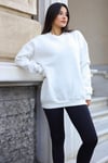 Kadın Kırık Beyaz Basic 0 Sıfır Yaka Baskısız Düz Oversize Salaş Bol Kesim Polar Sweatshirt