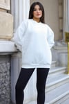 Kadın Kırık Beyaz Basic 0 Sıfır Yaka Baskısız Düz Oversize Salaş Bol Kesim Polar Sweatshirt