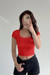 Kadın Kırmızı U Yaka Kısa Kollu Fitilli Kaşkorse Bluz Body
