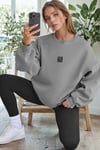 Kadın Koyu Gri Free Life Baskılı 0 Sıfır Yaka Oversize Salaş Bol Kesim Polar Sweatshirt