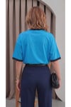 Kadın Mavi Lacivert Biye Garnili Orta Kalın Kumaş Bisiklet Yaka Yarım Oversize Salaş T-shirt