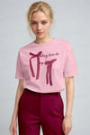 Kadın Pembe Kurdele Kabaran Dokulu Baskı Regular Fit Normal Kalıp T-shirt