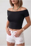 Kadın Siyah Renkli Kayık Yaka Vücuda Oturan Basic Esnek Crop Bluz