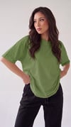 Kadın Zeytin Yeşili Basic Düz Baskısız Oversize Salas T-shirt