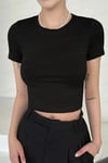 Mix 2'li Kısa Kol ve Kolsuz Sıfır Kol Kadın Siyah Bisiklet Yaka Likralı Body Crop Bluz