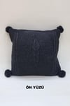 Örgü Desenli Ponponlu Kırlent Kılıfı Antrasit Gri Renk 43x43cm
