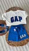 GAP beyaz mavi takım 
