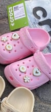 Pembe crocs