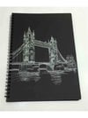 Liz Spiralli Defter 25X35 140 Gr. 40 Yaprak SiyahLiz Spiralli Defter 25X35 140 Gr. 40 Yaprak Siyah - Kirtasiyem.netSpiralli Defterler