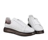 Guja 22k415 erkek yılan derisi detaylı premium tasarımı ve düz taban yapısıyla günlük şıklığı ve konforu birleştiren bağcıklı bir erkek sneaker