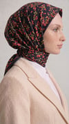 Karaca EşarpRAYON EŞARPLİLYA DESENLİ ÇİÇEK DESENLİ İPEK ŞİFON EŞARP - SİYAH / PEMBE 