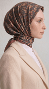 Karaca EşarpRAYON EŞARPLİLYA DESENLİ ÇİÇEK DESENLİ İPEK ŞİFON EŞARP - BEJ / KAHVERENGİ 