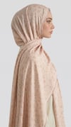 Karaca EşarpHİNT İPEĞİ ROSA DESENLİ VUAL İPEK ŞAL -LACİVERT