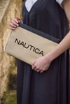 {Nautica}