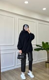 Siyah Kolları Taşlı Sweatshirt 