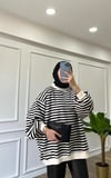 Siyah - Oversize Çizgili Sweatshirt 