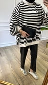 Siyah - Oversize Çizgili Sweatshirt 
