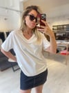 Beyaz V Yaka Basic Tshirt 