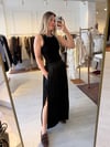 Siyah Yaka ve Kol Taşlı Body