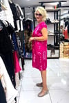 Pembe Desenli Mendil Kol Cepli Elbise