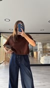 Acı Kahve Kısa Kol Marka Model Crop Kazak