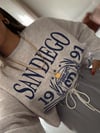 Acık Gri San Diego İşlemeli Sweat