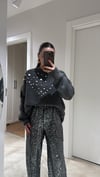 Antarasit Yaka Pul Detaylı Oversize Triko Kazak