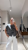 Antrasit Yazı Detaylı Sıfır Kol Sweat