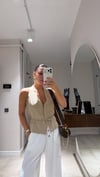 Bej Belden Kemer Detaylı Yelek