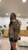 Bej Leopar Desen Fermuarlı Kürk 