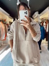 Bej Önden Fermuarlı Kanguru Cepli Oversize Sweat