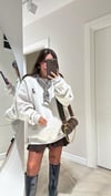 Bej Yaka Fular Detaylı İşlemeli Sweatshirt
