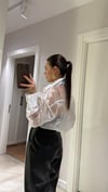 Beyaz Arka Tül Detaylı Oversize Gömlek 