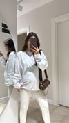 Beyaz Bisiklet Yaka İnce Sweatshirt