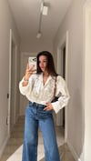 Beyaz Boncuk İşlemeli Poplin Gömlek