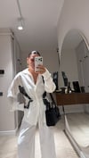 Beyaz Dantel Detaylı Bağlamalı Gömlek