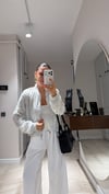 Beyaz Gümüş Pullu Ön Fermuarlı Ceket 